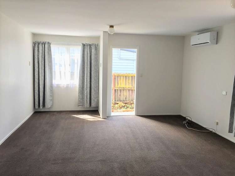 697 Mount Albert Road Royal Oak_11