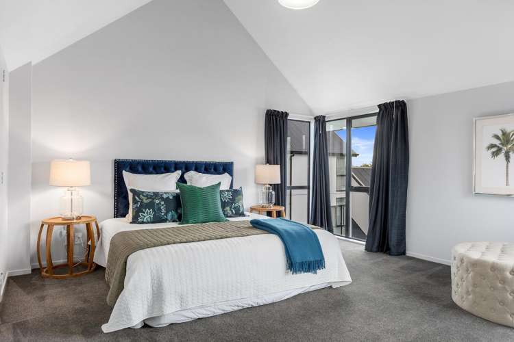 7/140 Office Road Merivale_7