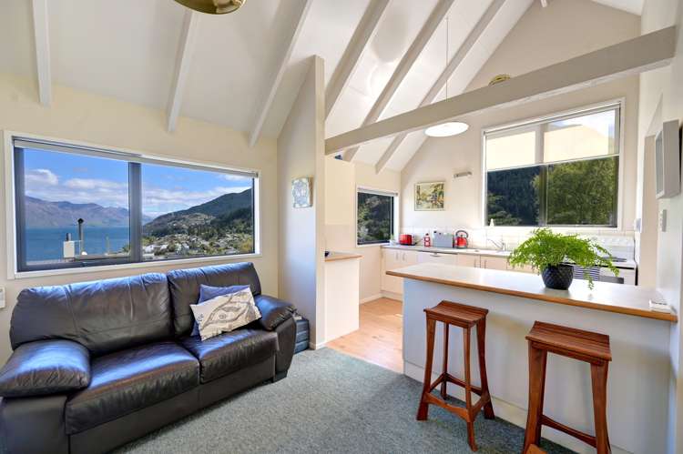 21 Malaghan Street Queenstown_7