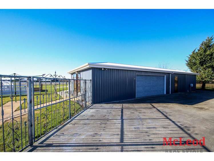 150 Racecourse Road Allenton_34