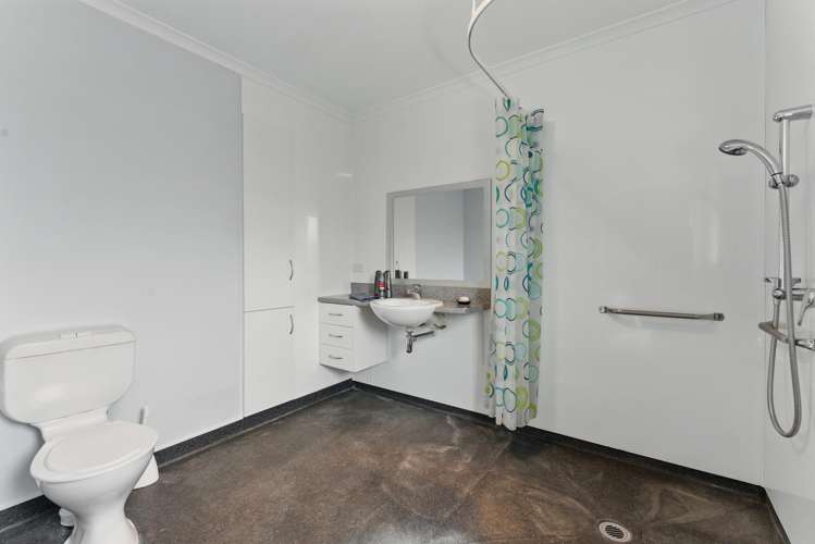 34 Strachan Way Highbury_9