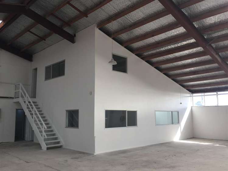 7 Waikaukau Road Glen Eden_2