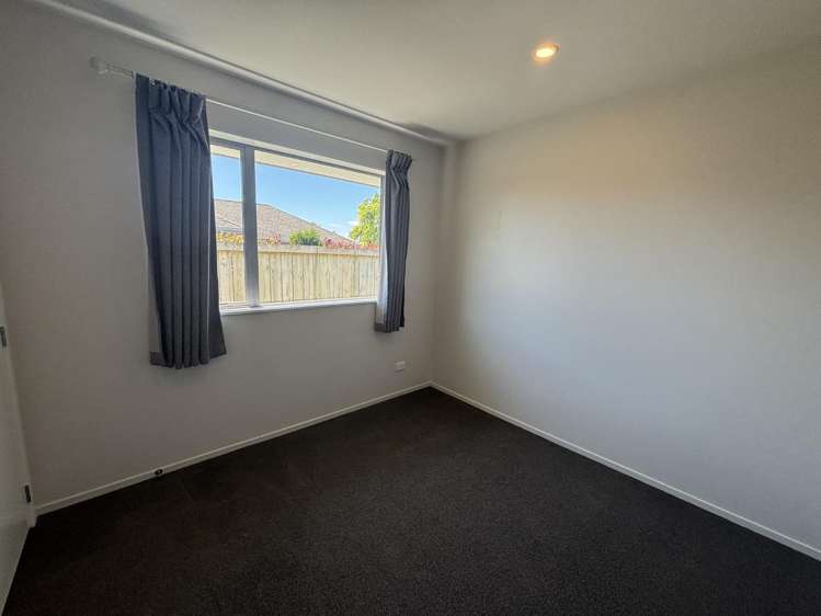 95 Watkins Road 11373_8