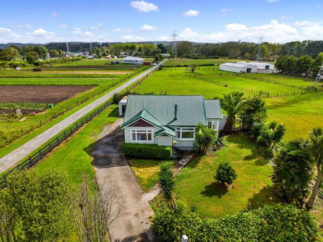 Prime Lifestyle Block with Income