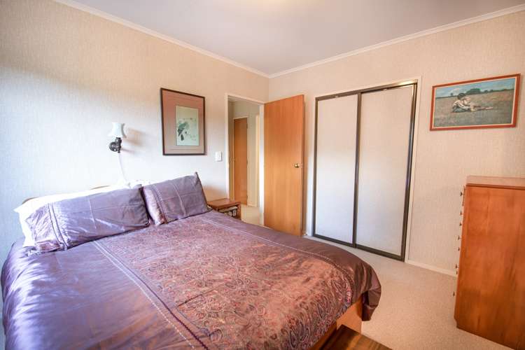 2/150 Charles Street Westshore_2