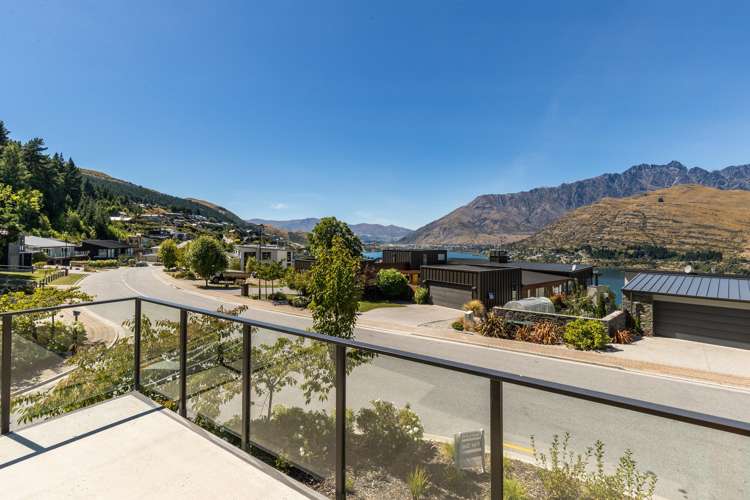 1 Saint Peters Place Queenstown_20