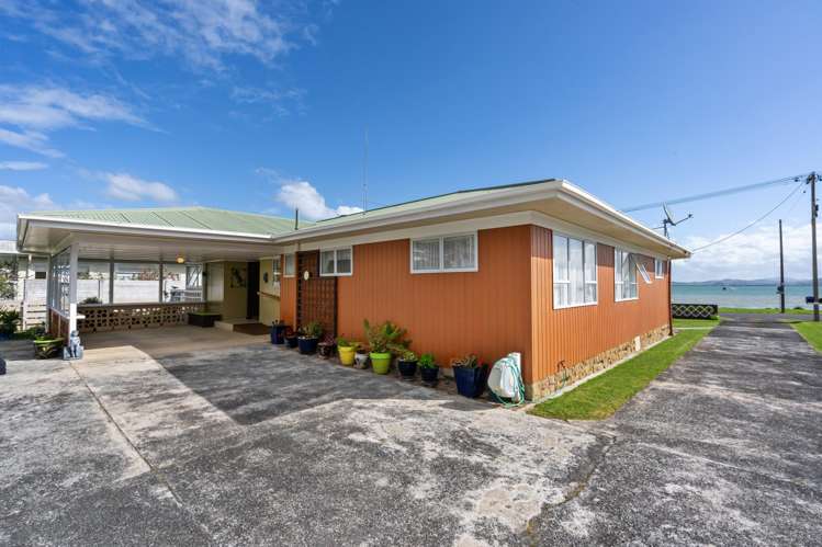 16 Waikaraka Beach Road Tamaterau_36