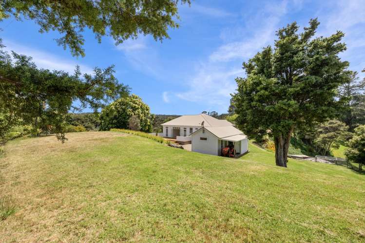 856 Ocean View Road Te Arai_20