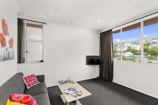 8a/120 The Terrace Wellington Central_3