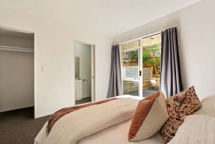 15/10 Colombo Street Newtown_11