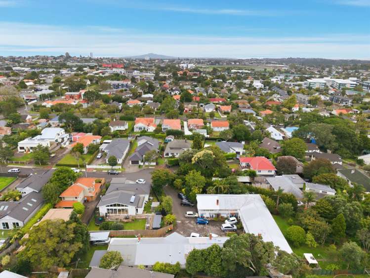 3/9 August Place Greenlane_20