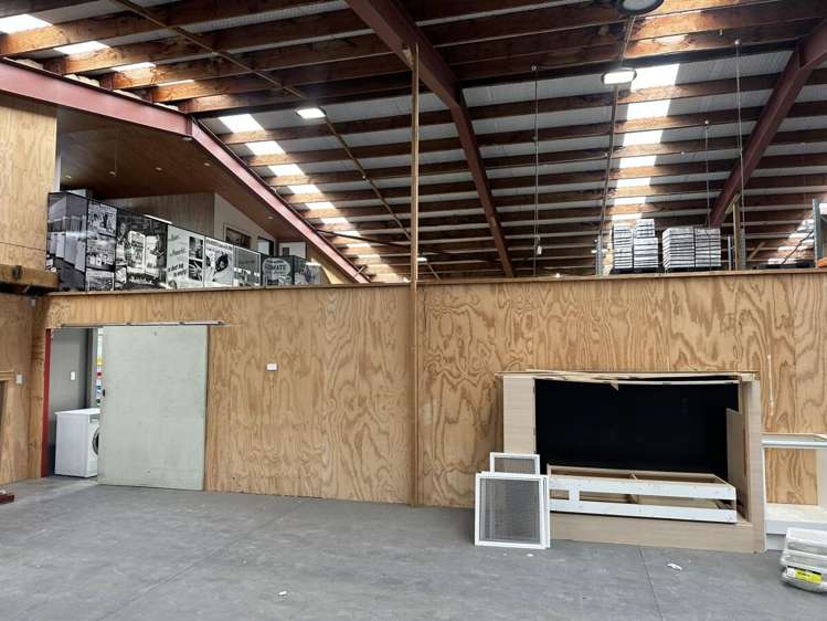 128 Gill Street New Plymouth_6