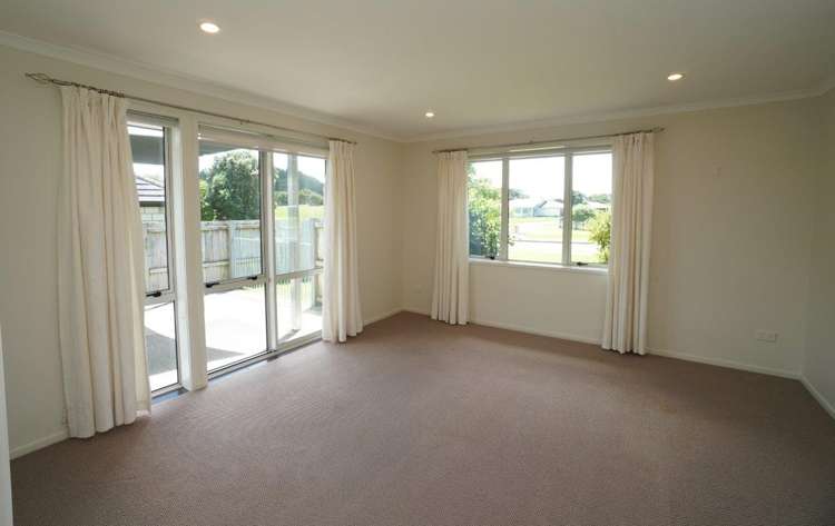 5 Karo Street Ruakaka_12