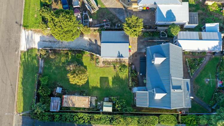 14 Cumming Street Okato_24