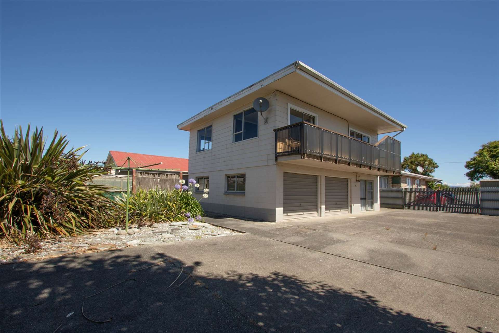 214c Gibson Quay Hokitika_0