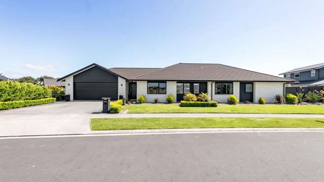 Easy Living In The Links
