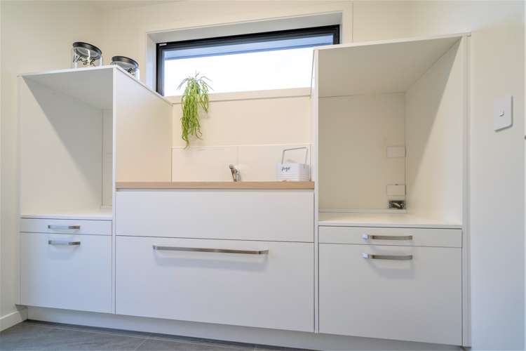 4 Barker Place Waikiwi_19