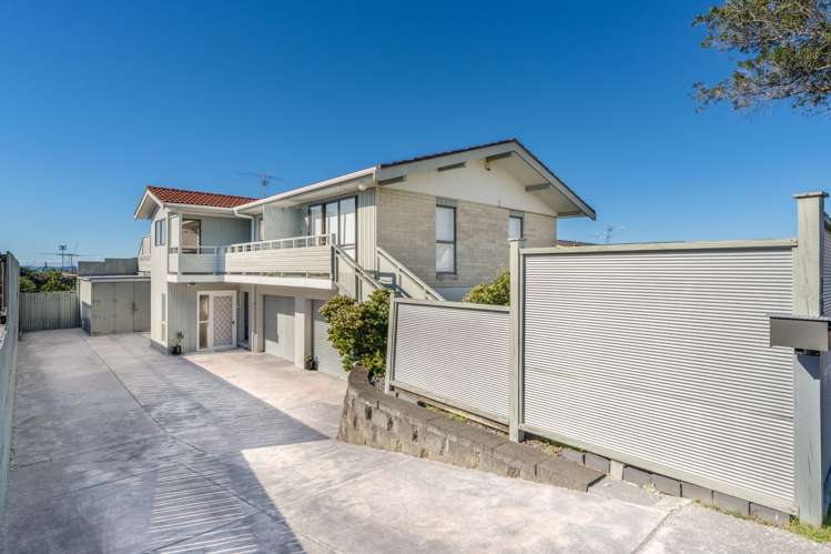 1 & 2/126 Bucklands Beach Road_2