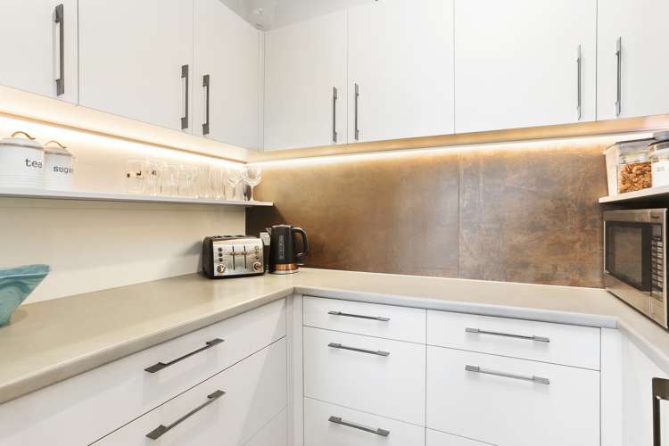 7 Tomonga Way Bucklands Beach_9