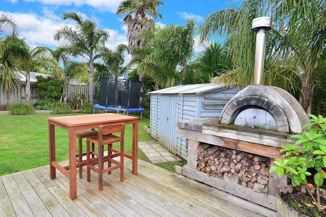 6 Grovenor Drive Orewa_2