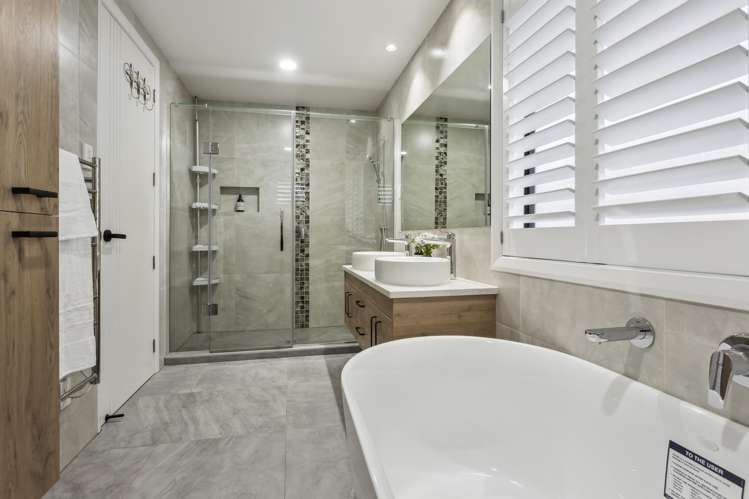 10 Tawatawa Street Long Bay_21