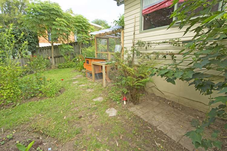 68a Gledstane Road Stanmore Bay_15