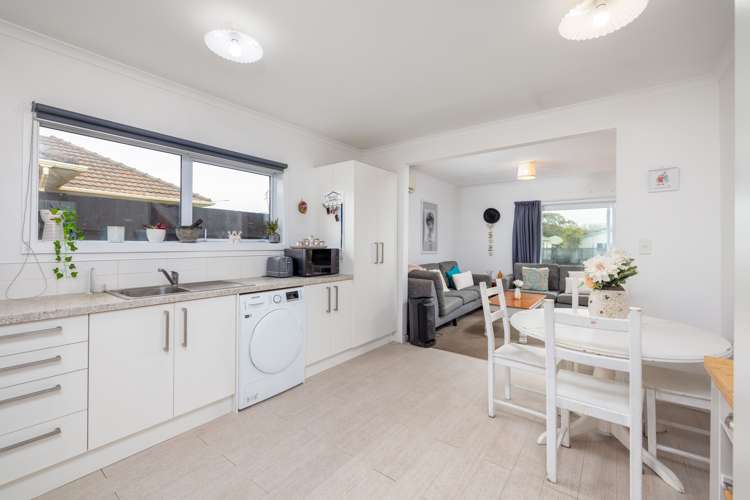 1/203 Estuary Road South New Brighton_6