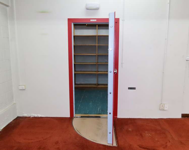 66 Broadway Reefton_5