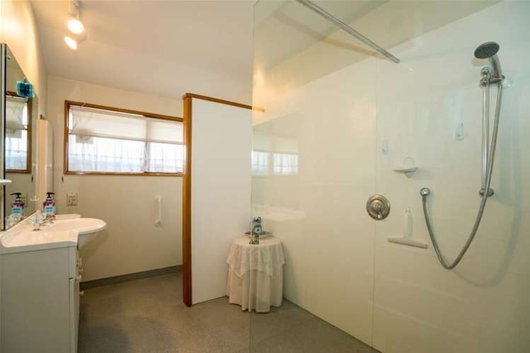 370c Yaldhurst Road Russley_8