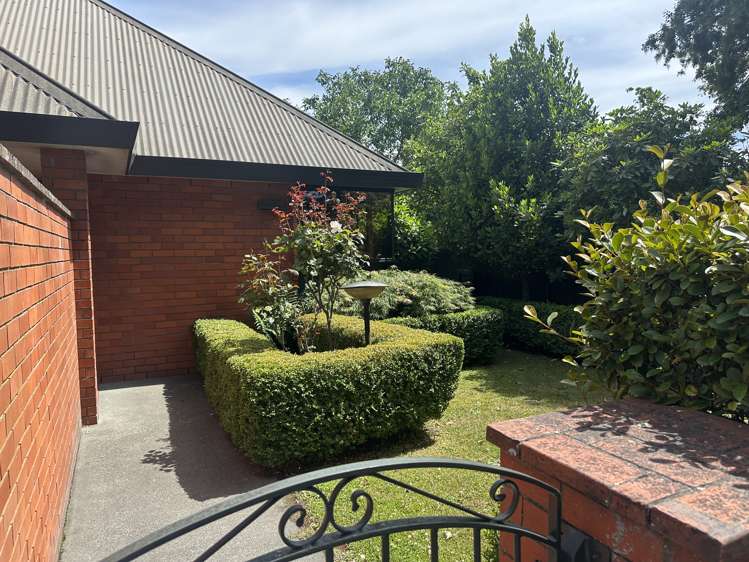 1/47 Oak Grove Ashburton_45