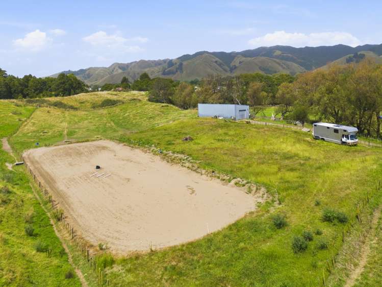 84 Derham Road Te Horo_30