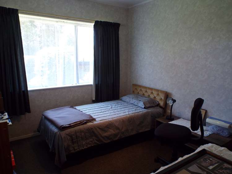 3/288 Queen Street Pukekohe_6