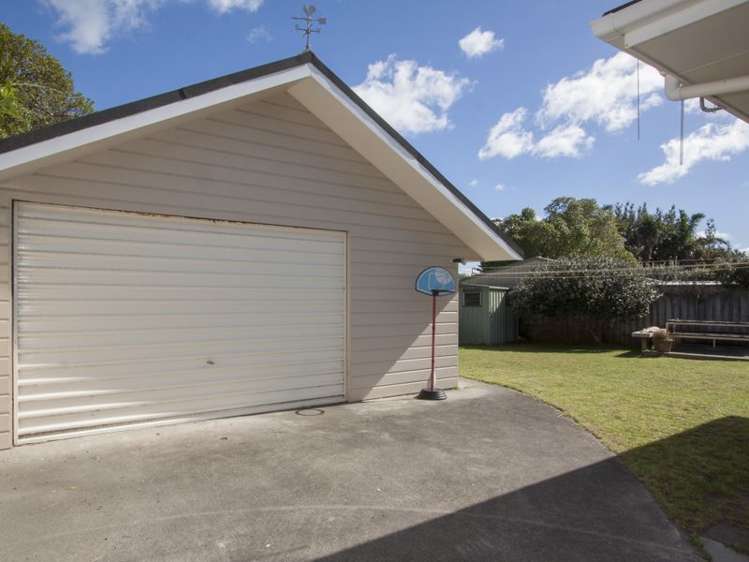 5 Wakanoi Place Hauraki Surrounds_21