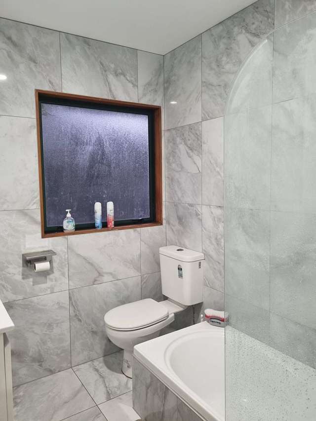 2/6 Wilkinson Way Browns Bay_4