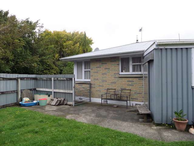 22 Bethune Street Featherston_2