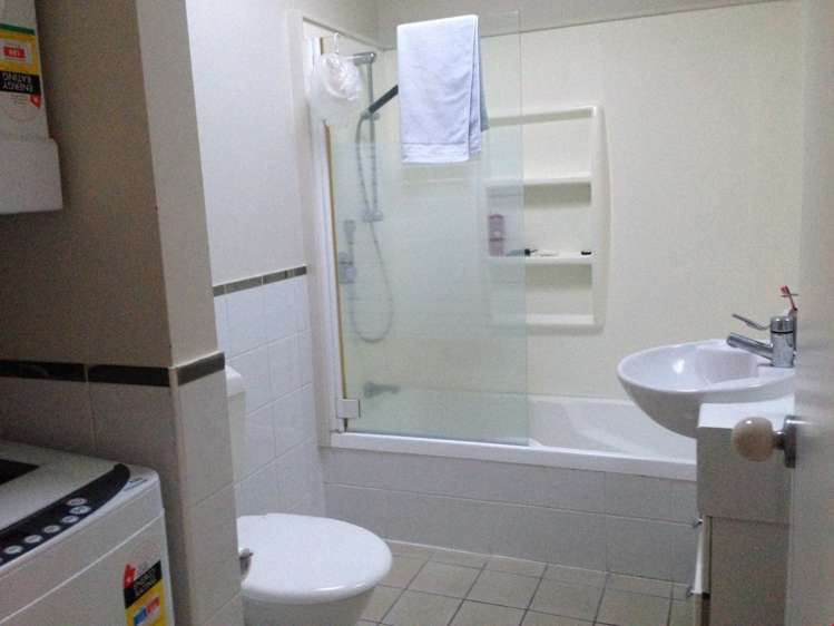 4c/8 Farnham Street Parnell_6