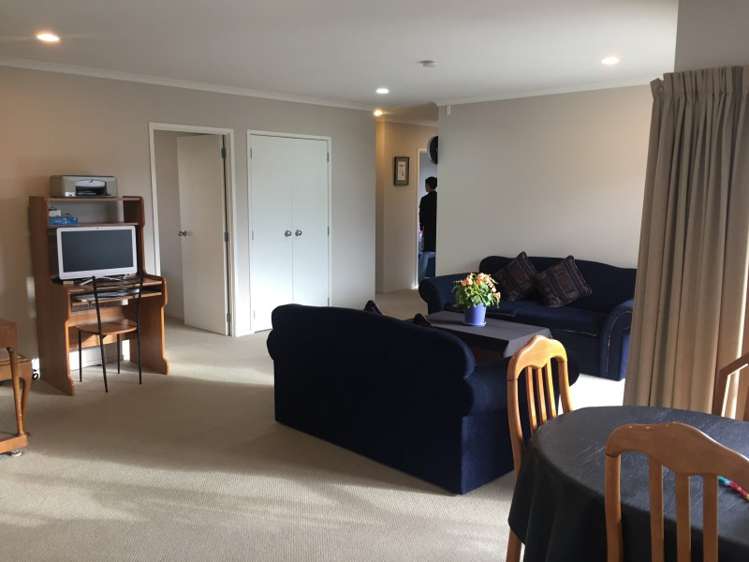 6 Sarah Court Rototuna North_10