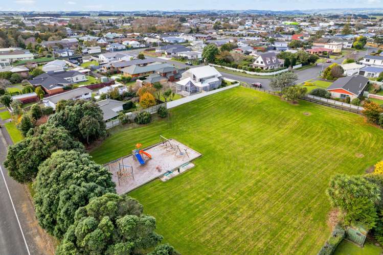 69 Murray Avenue Hawera_30