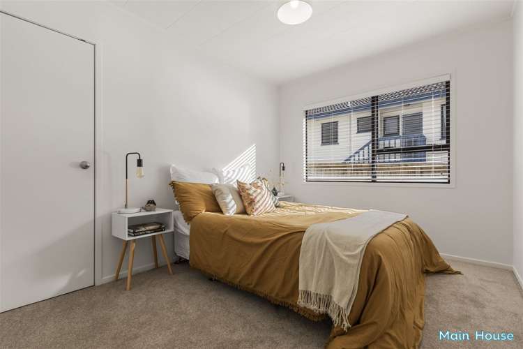 8 Kupari Place Totara Vale_10
