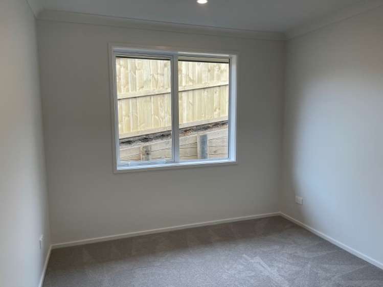 44 Sharman Place 11554_8