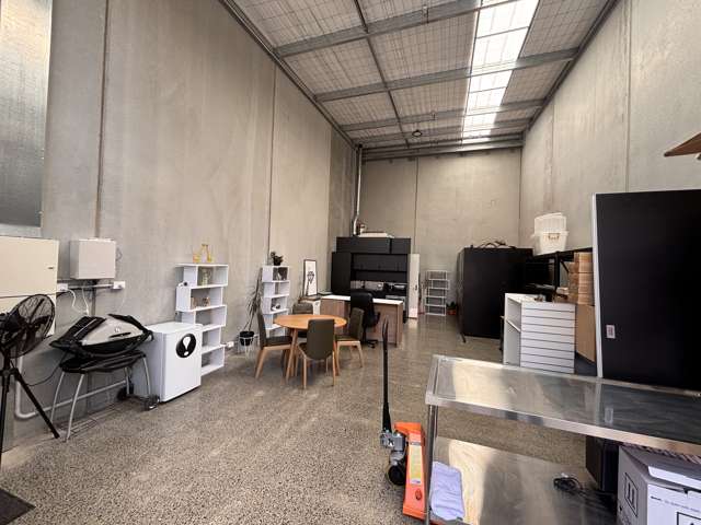 6/74 Westpoint Drive Hobsonville_3