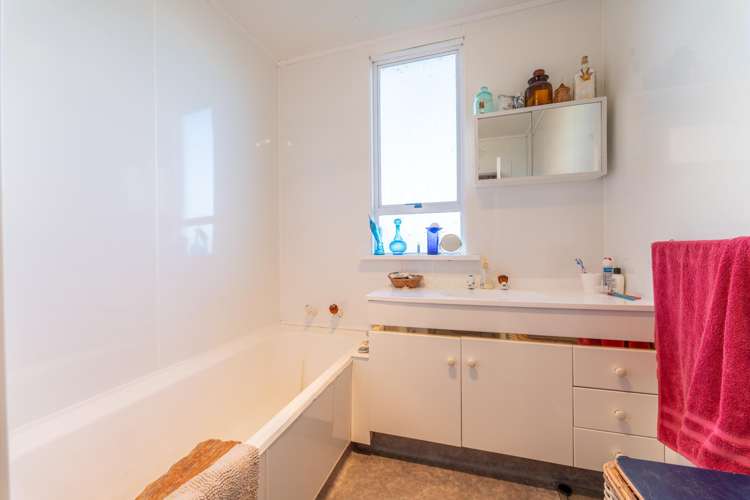 41 Monmouth Street Hampden_17