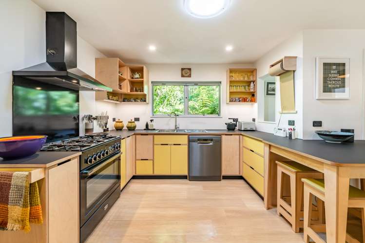 106 Plateau Road Te Marua_13