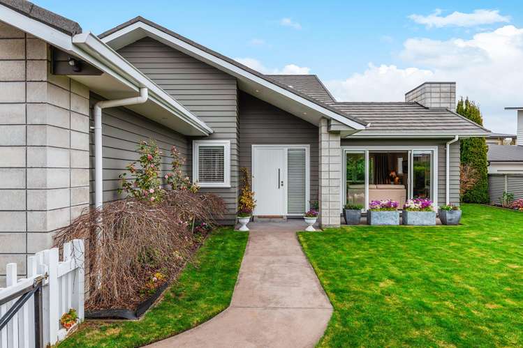 12 Coprosma Crescent Waipahihi_21