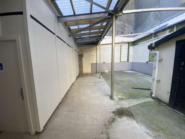 2/26 Courtenay Place Wellington Central_1