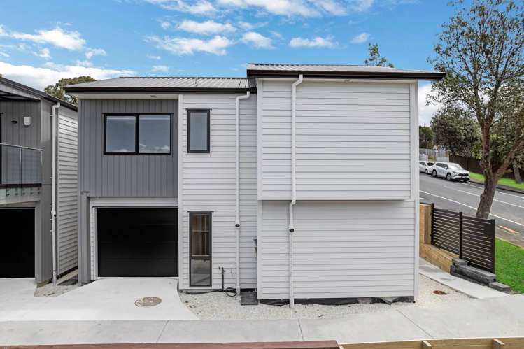 41A Trias Road Totara Vale_21
