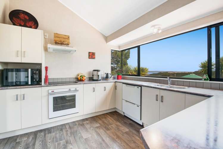 72 McLachlan Road_5