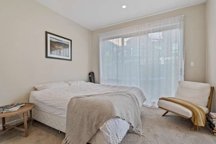 64 Glidepath Road Hobsonville_16