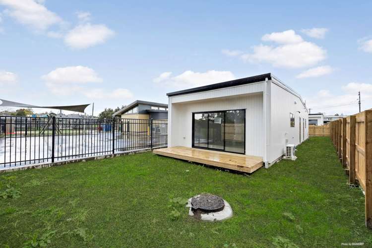 63a Flanshaw Road Te Atatu South_21