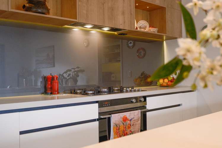 20 Devoy Drive Owhata_2